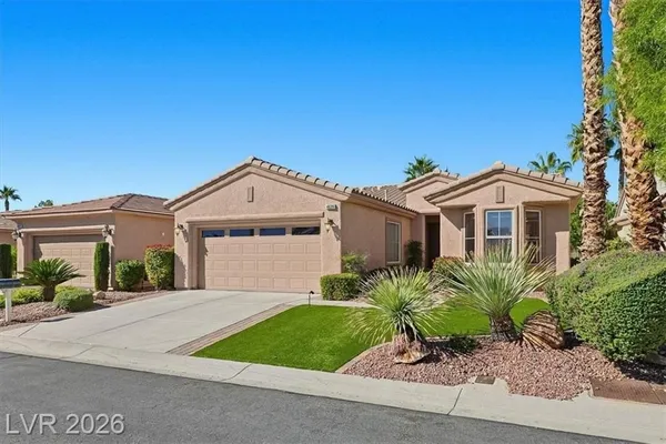 Property Slideshow image 2 of 45 | 4639 denaro dr, Las Vegas, NV, 89135