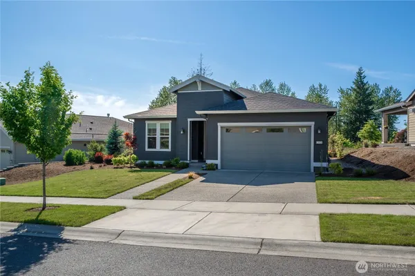 Property Slideshow image 3 of 40 | 15018 179th ave, Bonney Lake, WA, 98391