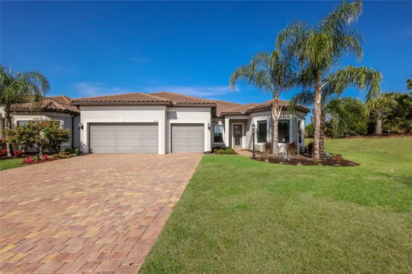 Property Slideshow image 2 of 99 | 18025 northwood pl, Bradenton, FL, 34202