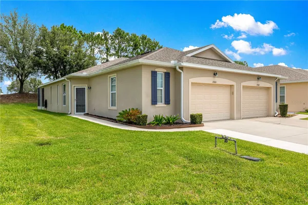 Property Slideshow image 3 of 70 | 27001 white plains way, Leesburg, FL, 34748