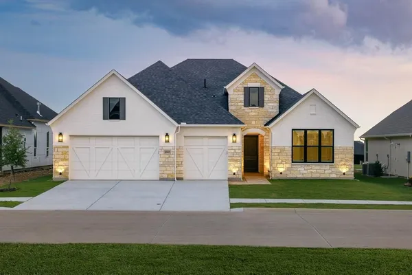 Property Slideshow image 3 of 29 | 10905 drinkwater dr, Denton, TX, 76207