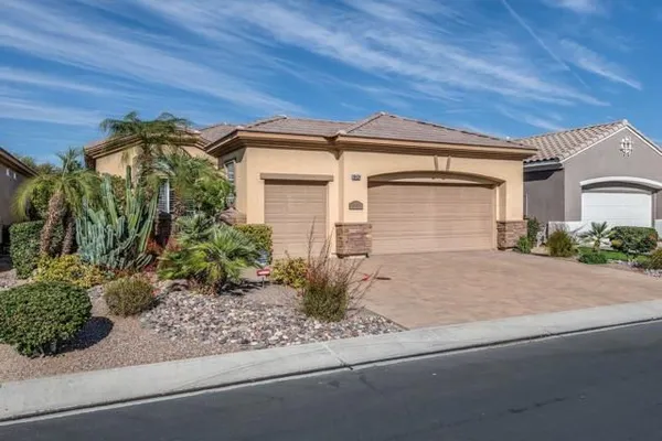 Property Slideshow image 3 of 33 | 80534 knightswood rd, Indio, CA, 92201