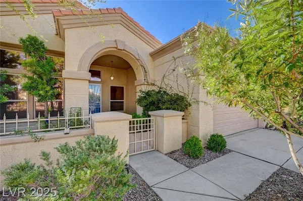 Property Slideshow image 3 of 47 | 10725 mission lakes ave, Las Vegas, NV, 89134