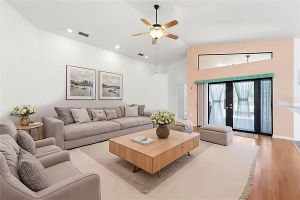 Property Slideshow image 3 of 45 | 11127 cherrywood ct, Spring Hill, FL, 34609