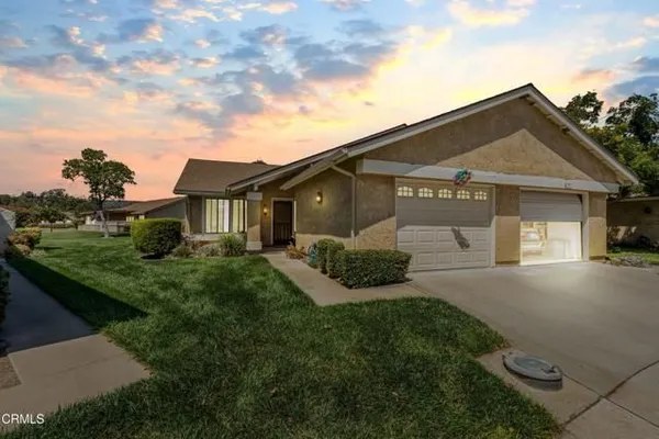 Property Slideshow image 3 of 57 | 34137 village 34 34, Camarillo, CA, 93012