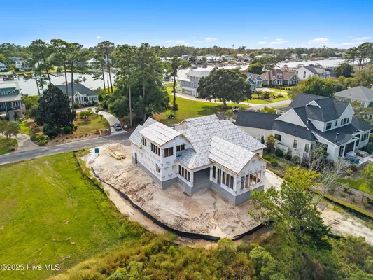 Property Slideshow image 2 of 71 | 2611 mariners way, Southport, NC, 28461