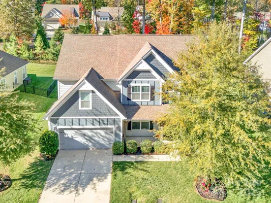 Property Slideshow image 2 of 44 | 131 canoe pole ln, Mooresville, NC, 28117