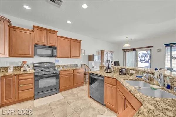 Property Slideshow image 3 of 31 | 5994 crossfield ave, Las Vegas, NV, 89122
