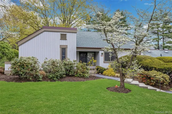 Property Slideshow image 2 of 22 | 234 heritage hls a, Somers, NY, 10589