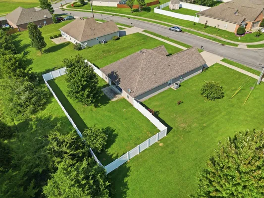 Property Slideshow image 3 of 3 | 304 providence dr, Lebanon, TN, 37087