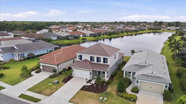 Property Slideshow image 3 of 89 | 12708 aquamarine ave, Bradenton, FL, 34211