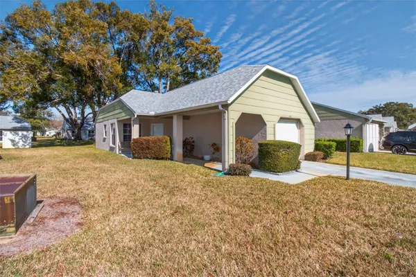 Property Slideshow image 3 of 45 | 4841 boonesboro ct, New Port Richey, FL, 34655