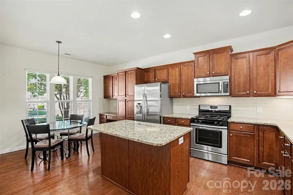Property Slideshow image 3 of 48 | 8036 crater lake dr 193, Fort Mill, SC, 29707