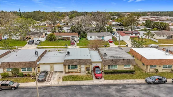 Property Slideshow image 3 of 49 | 8330 vendome blvd, Pinellas Park, FL, 33781