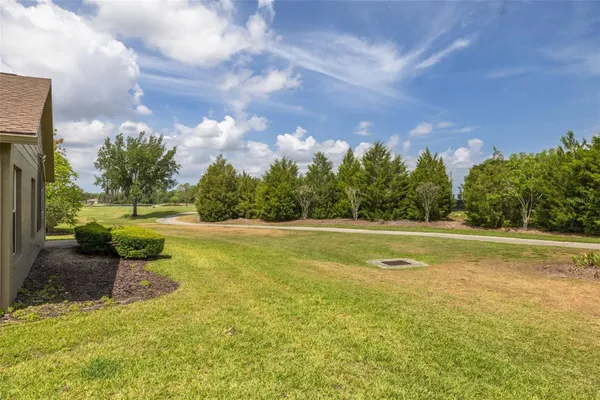 Property Slideshow image 3 of 40 | 1701 westerham loop, Trinity, FL, 34655
