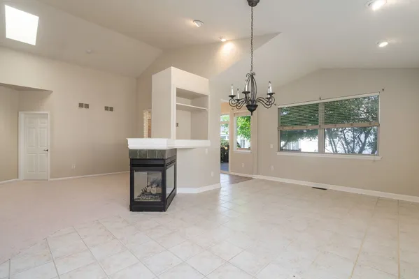 Property Slideshow image 3 of 39 | 1611 benzie cir, Romeoville, IL, 60446