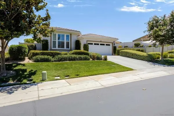 Property Slideshow image 2 of 29 | 284 pipe spgs, Beaumont, CA, 92223