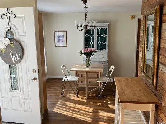 Property Slideshow image 2 of 7 | 1407 middle rd, Calverton, NY, 11933