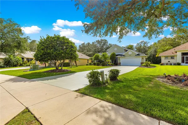 Property Slideshow image 3 of 59 | 8045 waterbury way, Mount Dora, FL, 32757