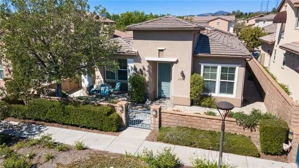 Property Slideshow image 3 of 44 | 23815 balsa ct, Valencia, CA, 91354