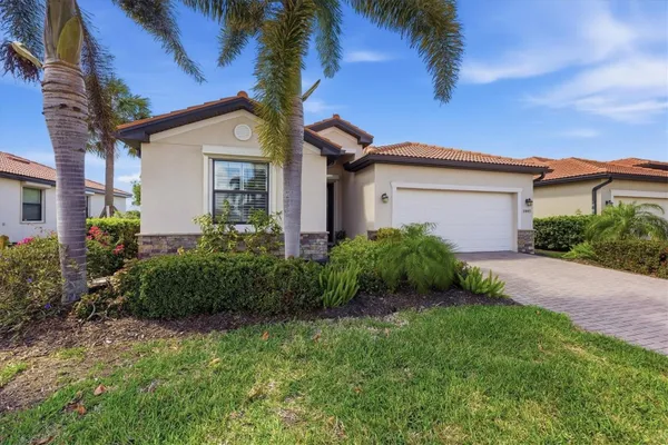 Property Slideshow image 3 of 100 | 10443 medjool dr, Venice, FL, 34293