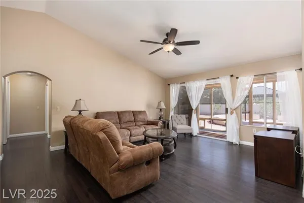 Property Slideshow image 3 of 33 | 9705 blue bell dr, Las Vegas, NV, 89134