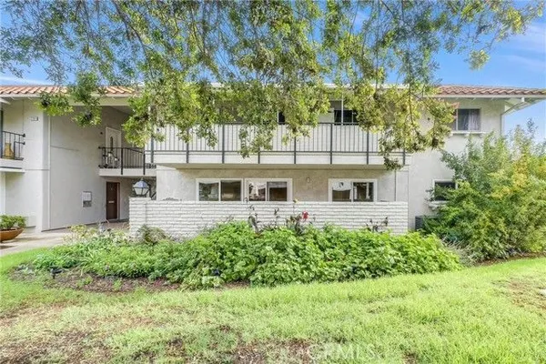 Property Slideshow image 2 of 28 | 2260 via puerta c, Laguna Woods, CA, 92637