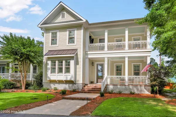 Property Slideshow image 2 of 102 | 3610 hansa dr, Castle Hayne, NC, 28429