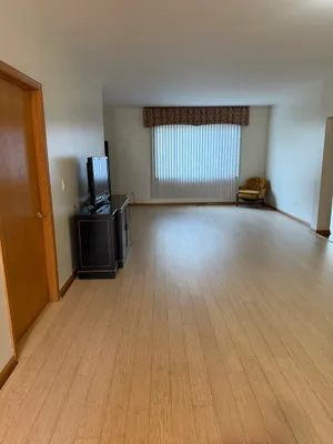Property Slideshow image 3 of 16 | 21602 w empress ln, Plainfield, IL, 60544