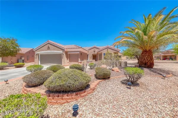 Property Slideshow image 3 of 50 | 3001 walnut park ct, Henderson, NV, 89052