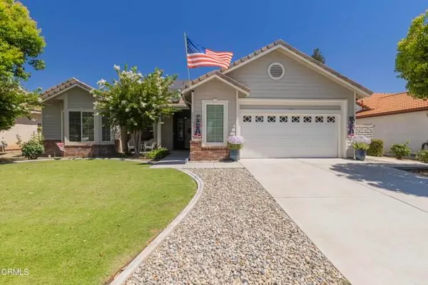 Property Slideshow image 3 of 41 | 9906 cinderella ave, Bakersfield, CA, 93311