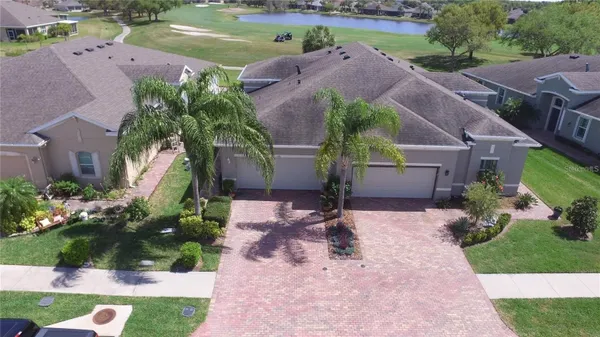 Property Slideshow image 3 of 71 | 718 chipper dr, Sun City Center, FL, 33573