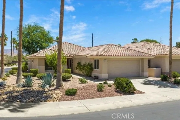 Property Slideshow image 3 of 54 | 38742 burgundy ln, Palm Desert, CA, 92211