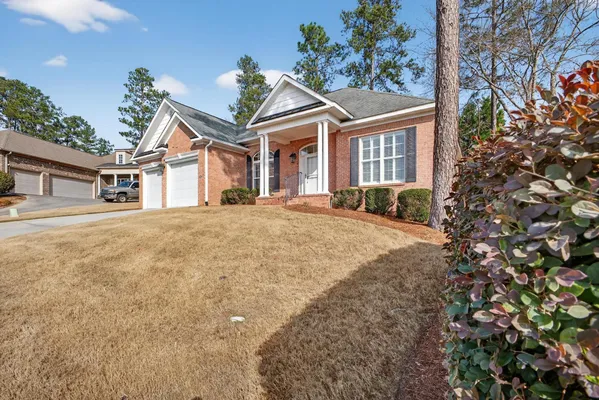 Property Slideshow image 2 of 39 | 164 pink dogwood cir, Aiken, SC, 29803