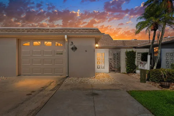 Property Slideshow image 2 of 24 | 511 boca ciega point blvd n, St Petersburg, FL, 33708