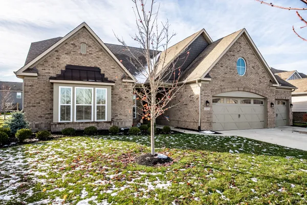 Property Slideshow image 2 of 33 | 11655 flynn pl, Noblesville, IN, 46060