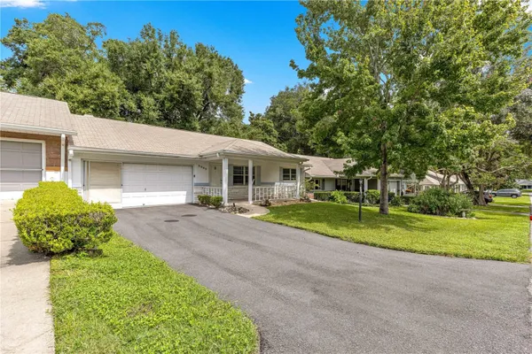 Property Slideshow image 2 of 30 | 8707 sw 88th court rd b, Ocala, FL, 34481