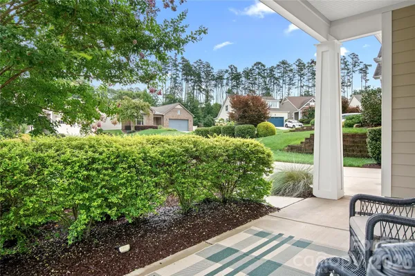 Property Slideshow image 3 of 48 | 218 stone mountain way, Denver, NC, 28037