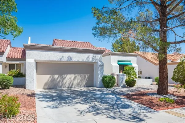 Property Slideshow image 2 of 54 | 9308 quail ridge dr, Las Vegas, NV, 89134