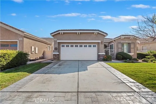 Property Slideshow image 3 of 37 | 10509 lanigan rd, Apple Valley, CA, 92308