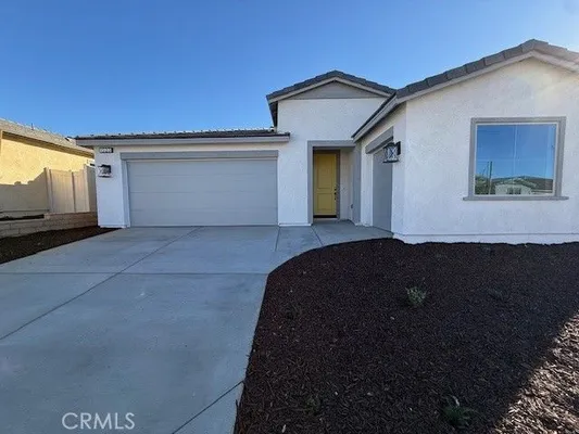 Property Slideshow image 3 of 17 | 1523 beacon dr, Beaumont, CA, 92223