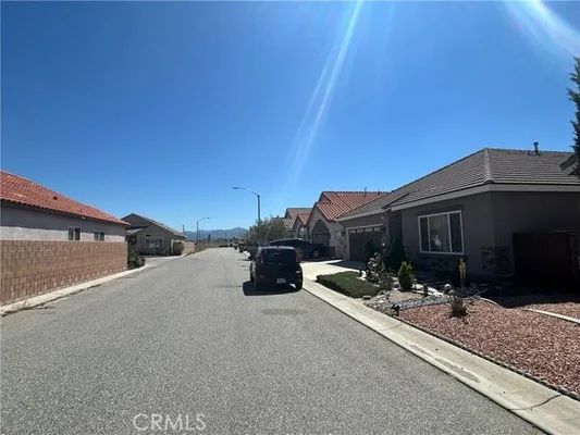 Property Slideshow image 2 of 25 | 772 st alban, San Jacinto, CA, 92583