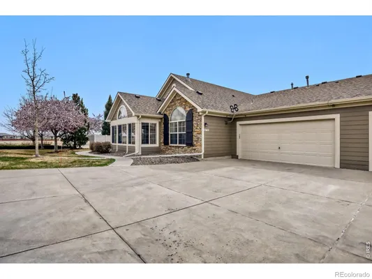 Property Slideshow image 2 of 28 | 2473 santa fe dr b, Longmont, CO, 80504