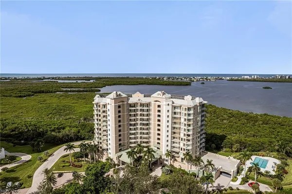 Property Slideshow image 3 of 29 | 4811 island pond ct 1202, Bonita Springs, FL, 34134