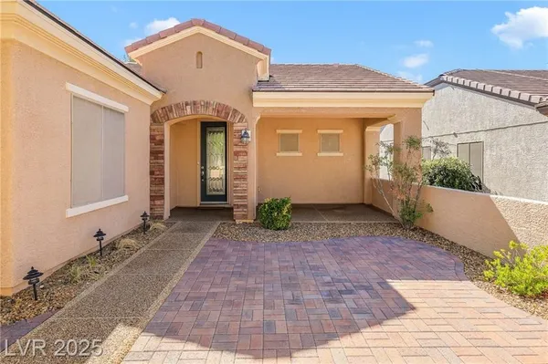 Property Slideshow image 3 of 31 | 2313 janesville ln, Henderson, NV, 89044