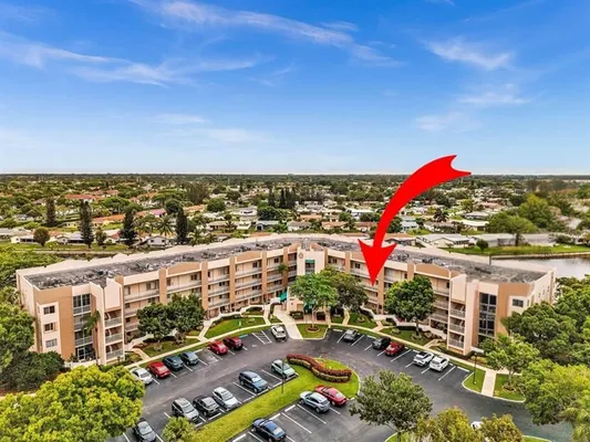 Property Slideshow image 2 of 75 | 9587 weldon cir b311, Tamarac, FL, 33321