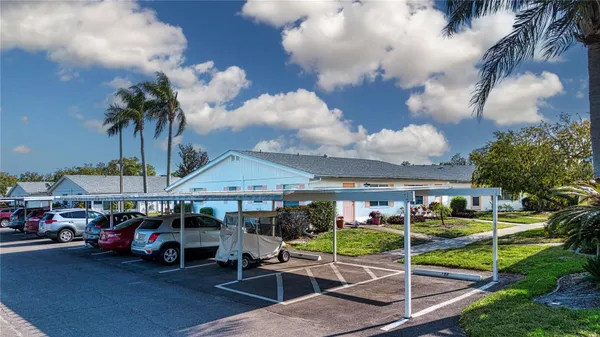 Property Slideshow image 2 of 55 | 1902 andover st 198, Sun City Center, FL, 33573