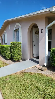 Property Slideshow image 2 of 40 | 2784 dudley dr e, West Palm Beach, FL, 33415