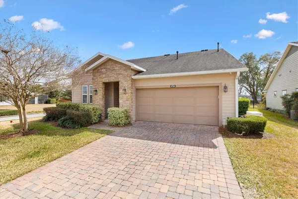 Property Slideshow image 3 of 66 | 4704 nw 35th lane rd, Ocala, FL, 34482