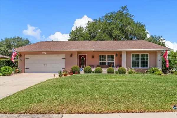Property Slideshow image 2 of 55 | 2211 portside psge, Palm Harbor, FL, 34685